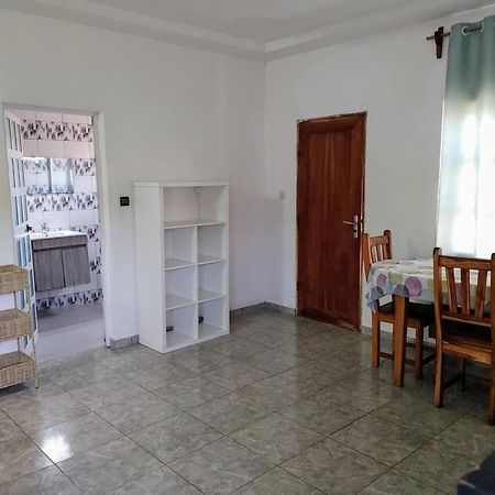 Guesthouse Bambou Beach Grand-Popo Quarto foto