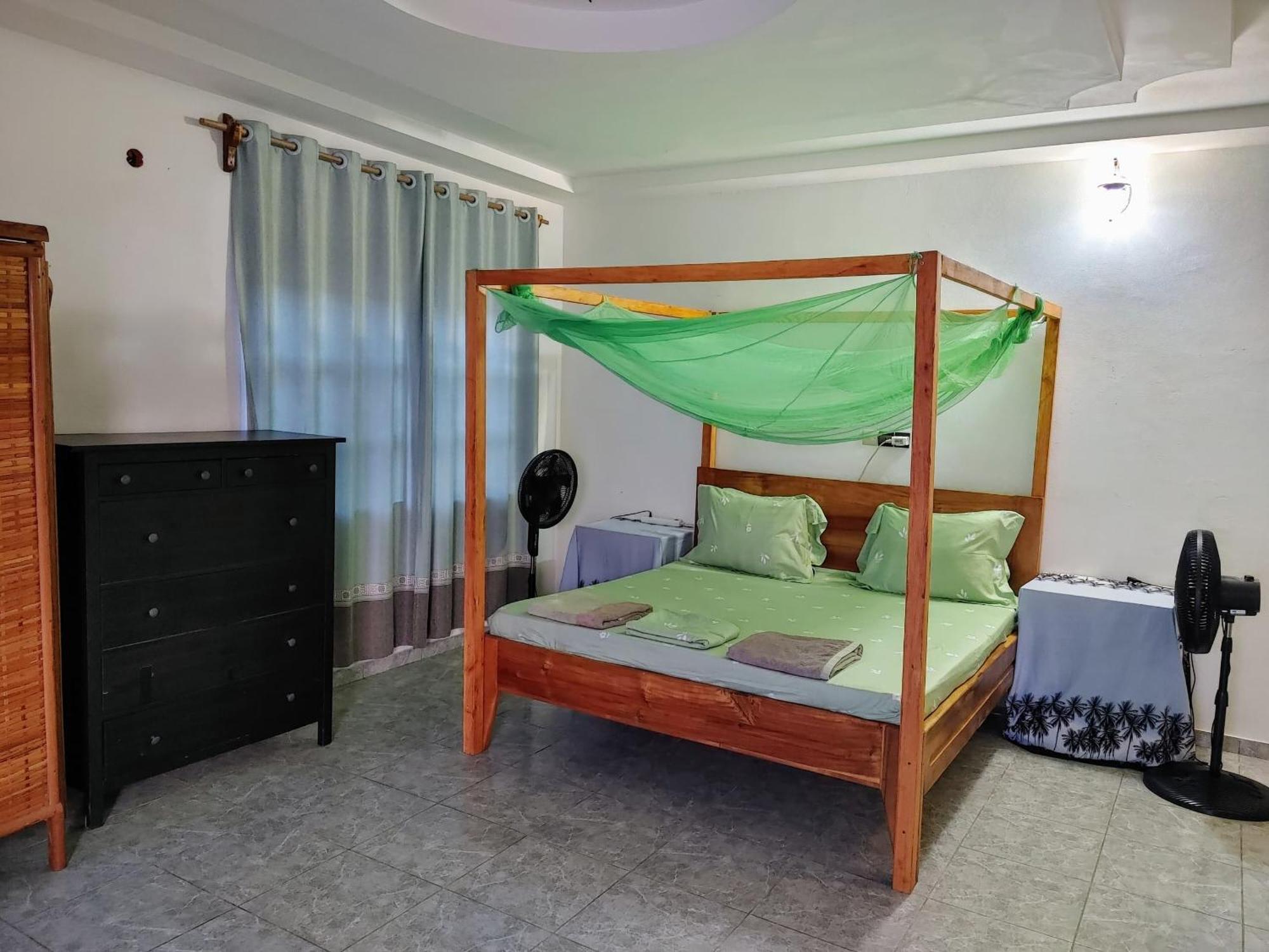 Guesthouse Bambou Beach Grand-Popo Quarto foto